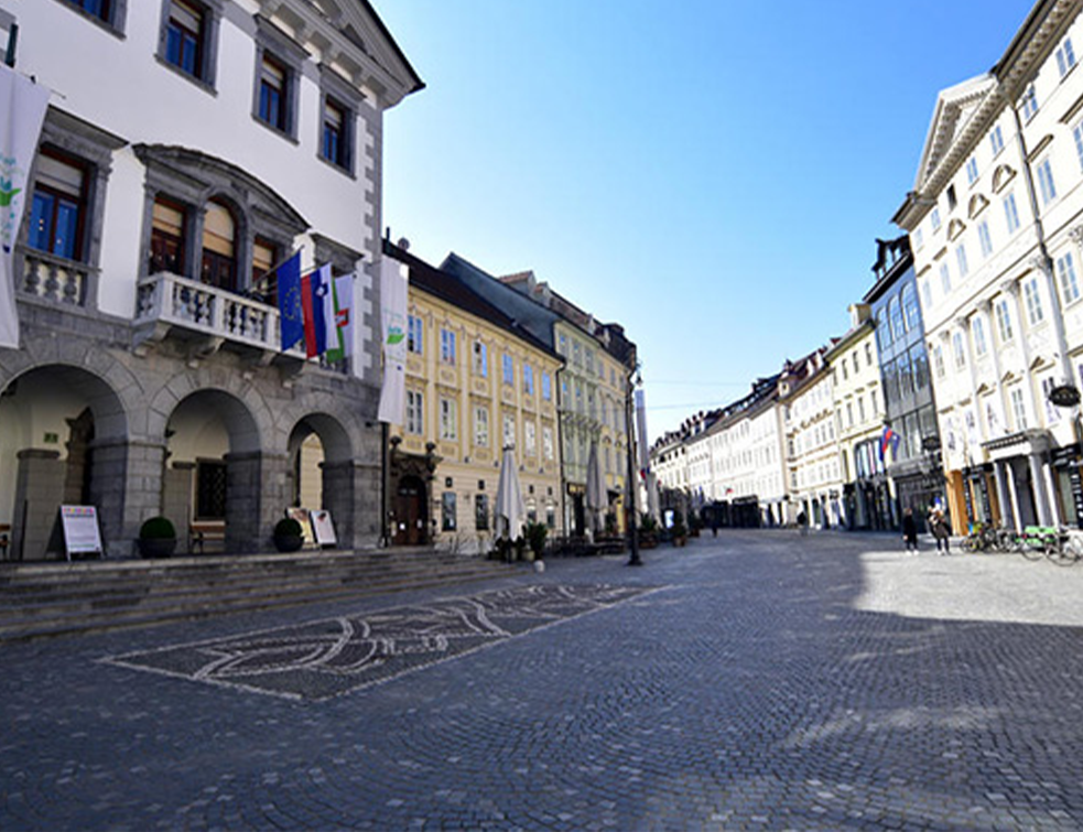 Prva evropska država koja je proglasila <span style='color:red;'><b>kraj epidemije</b></span>